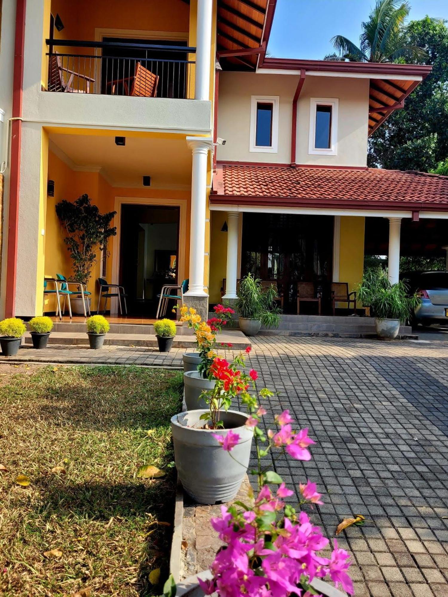 Bigcity Villa - Airport Transit Hotel Katunayaka Zewnętrze zdjęcie